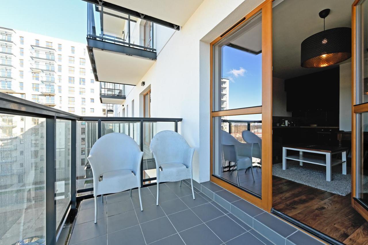 Platinium Zajezdnia Wrzeszcz Apartment กดัญสก์ ภายนอก รูปภาพ
