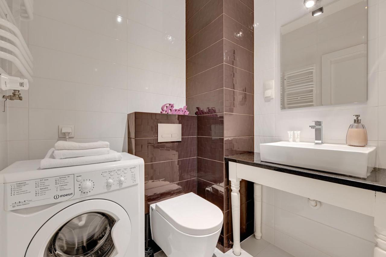 Platinium Zajezdnia Wrzeszcz Apartment กดัญสก์ ภายนอก รูปภาพ