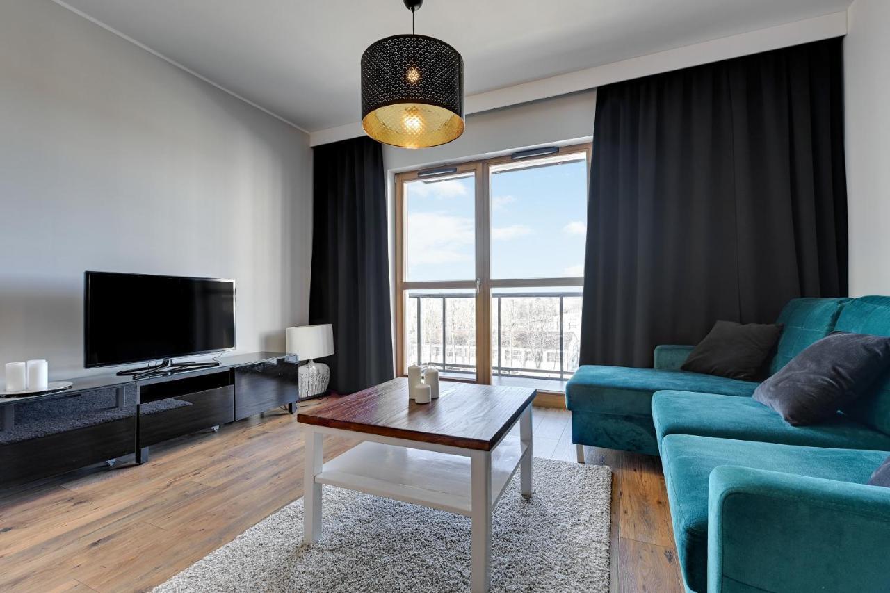 Platinium Zajezdnia Wrzeszcz Apartment กดัญสก์ ภายนอก รูปภาพ